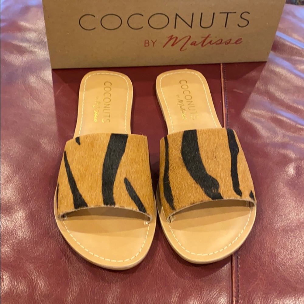 Coconuts by Matisse Tiger Slip on Shoes
